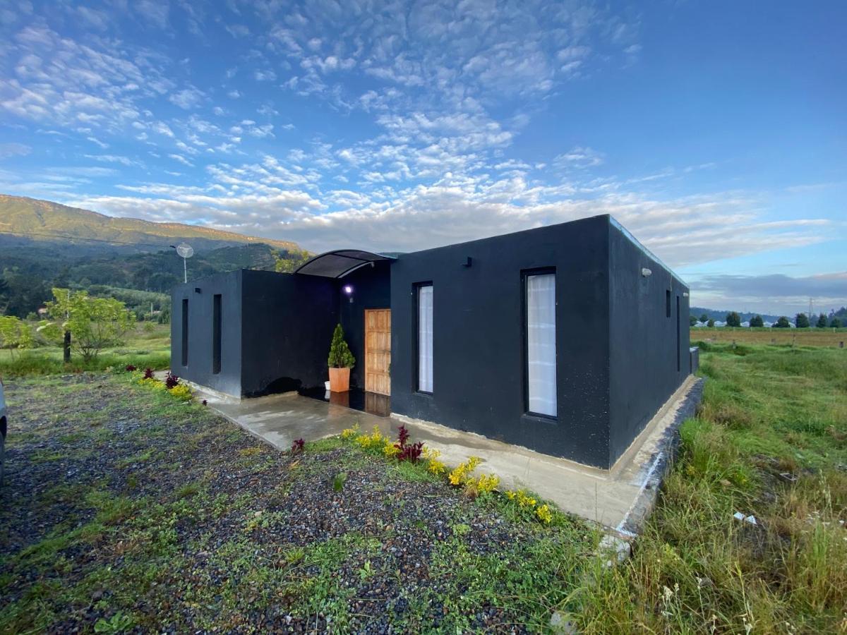 Casa Ovejas Negras - Tranquilidad En El Campo, Cerca Al Parque Ecoturistuco Piedra Colgada Holiday home *
